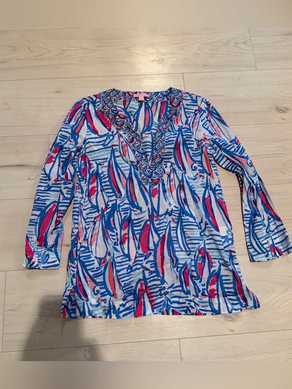 Lilly Pulitzer Blue & Pink Printed V-Neck Blouse